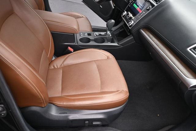 Used 2019 Subaru Outback 2.5i Touring w/ Popular Package #3A AWD/4WD image 32