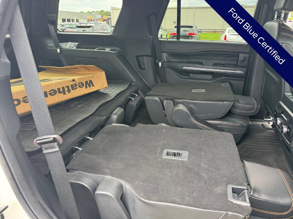 Used 2022 Ford Expedition Platinum AWD/4WD image 29