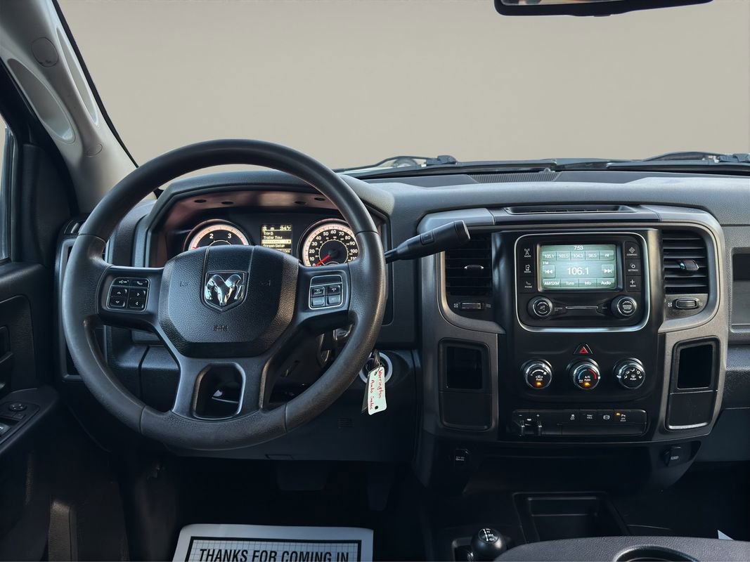 Used 2016 RAM 3500 Tradesman w/ Chrome Appearance Group image 14