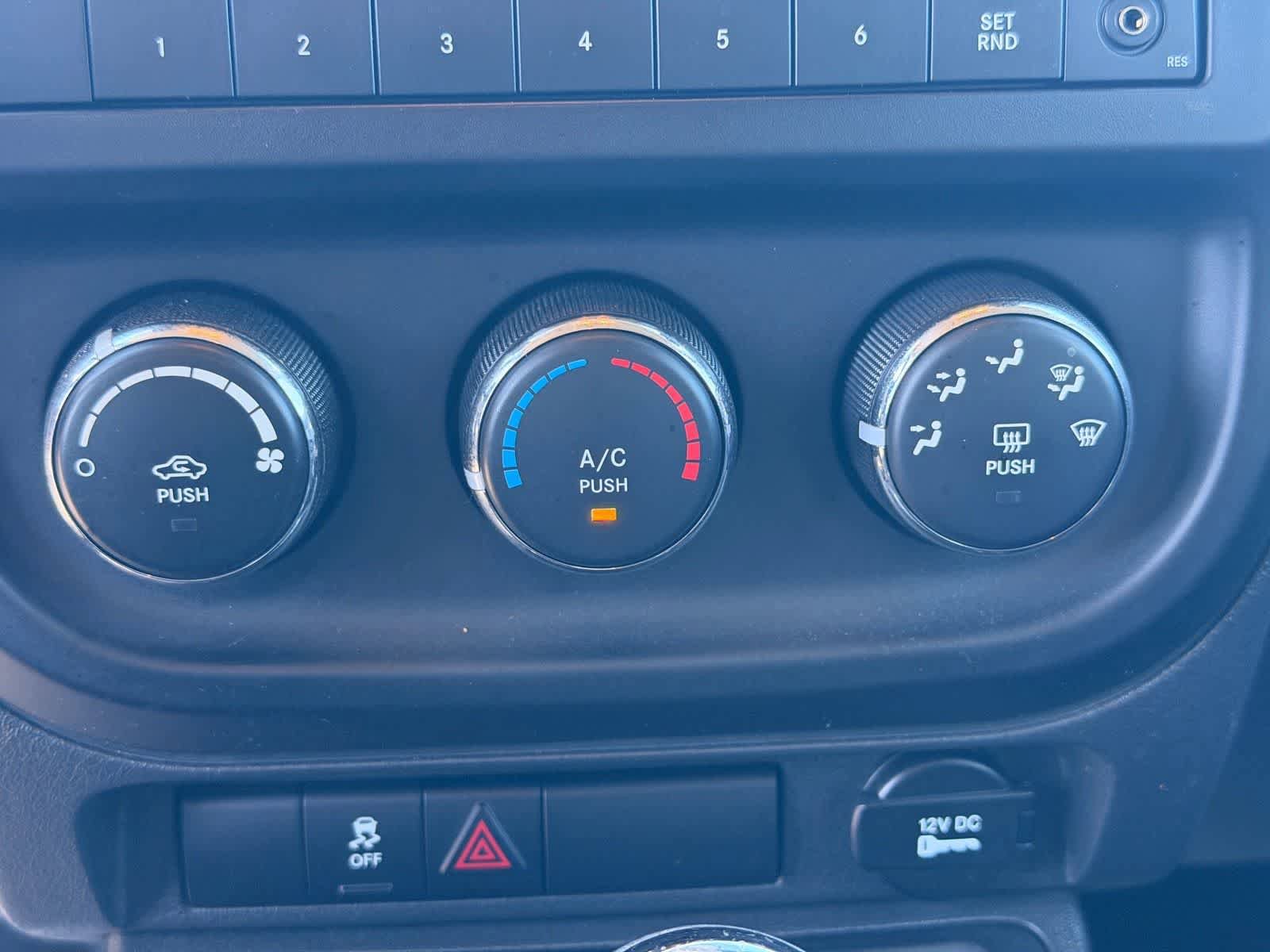 Used 2014 Jeep Patriot Sport w/ Power Value Group FWD image 20