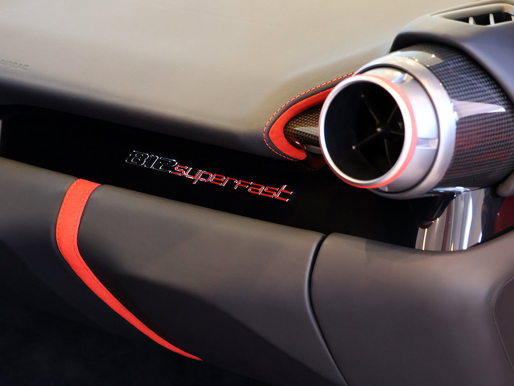 Certified 2018 Ferrari 812 Superfast RWD image 75