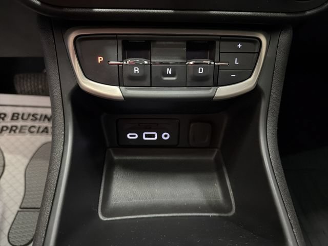Used 2024 GMC Terrain Denali w/ Denali Premium Package AWD/4WD image 20