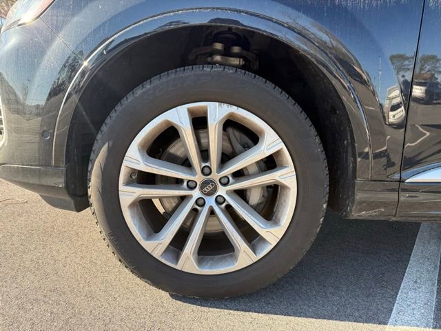 Used 2025 Audi Q7 2.0T Premium w/ Convenience Package image 16