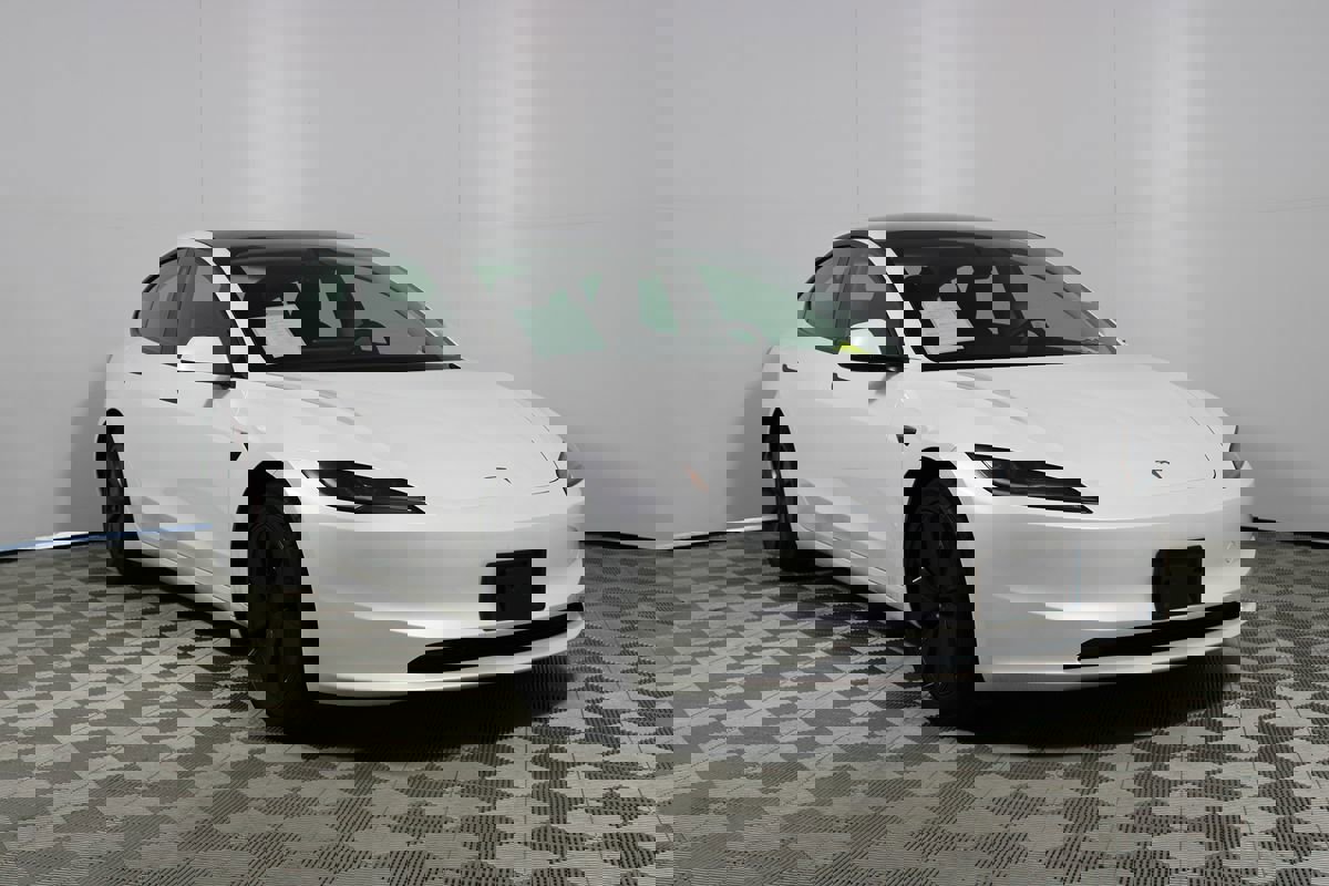 Used 2024 Tesla Model 3 Long Range image 25