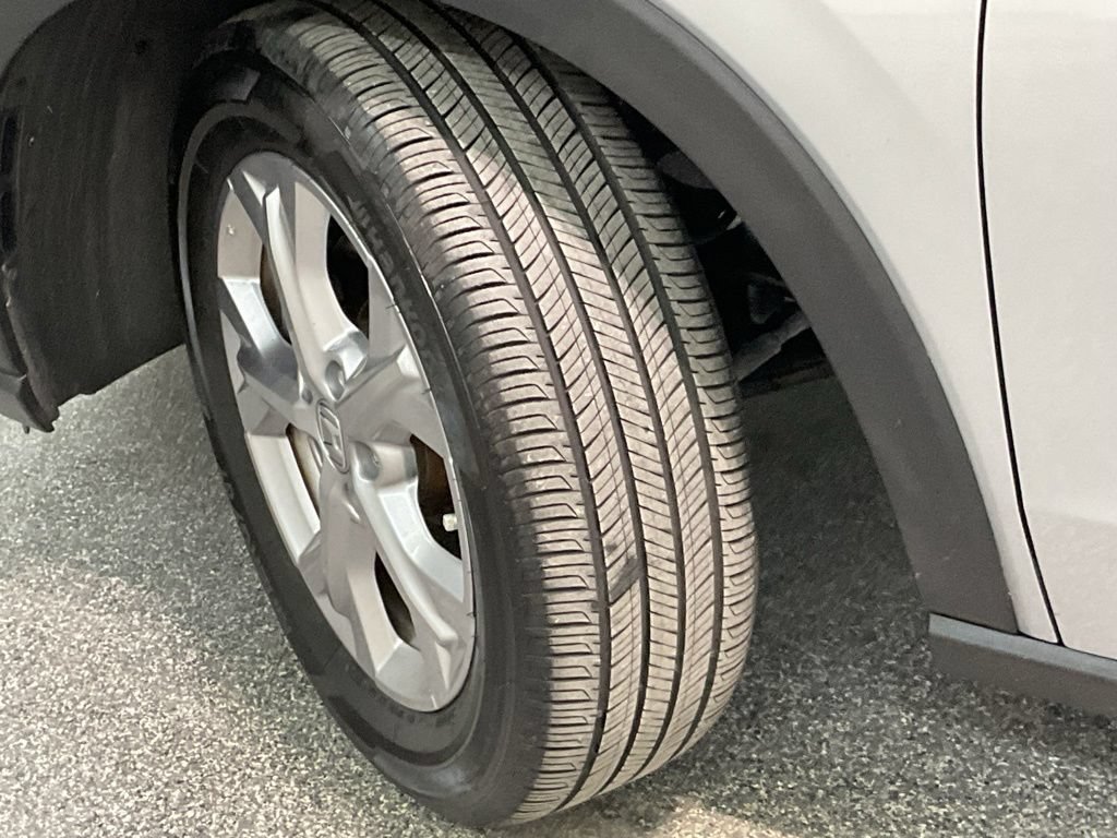 Certified 2024 Honda HR-V LX image 33