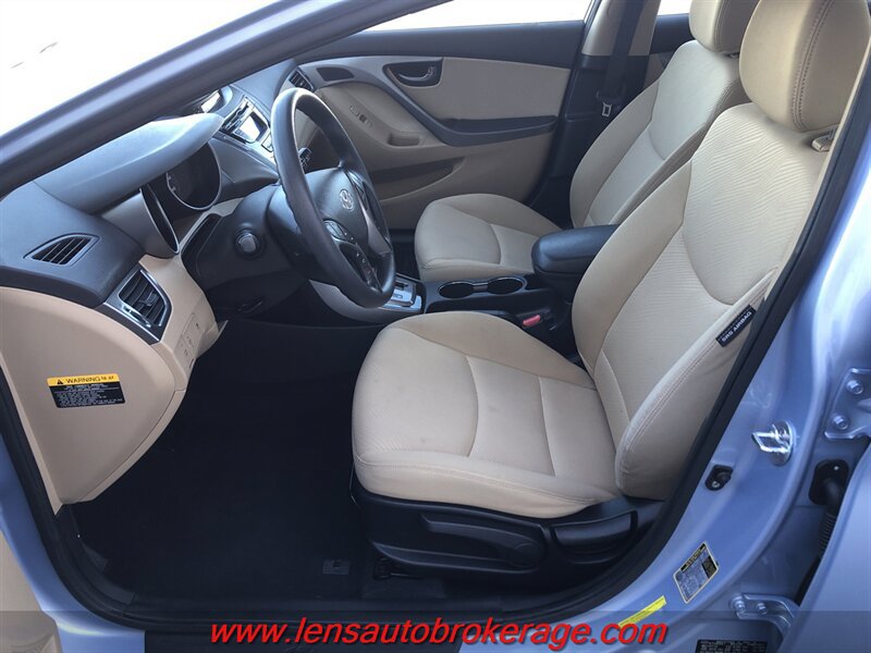 Used 2013 Hyundai Elantra GLS w/ Preferred Pkg FWD image 9