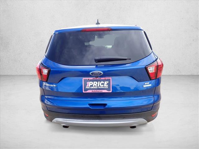 Used 2019 Ford Escape SE video 3