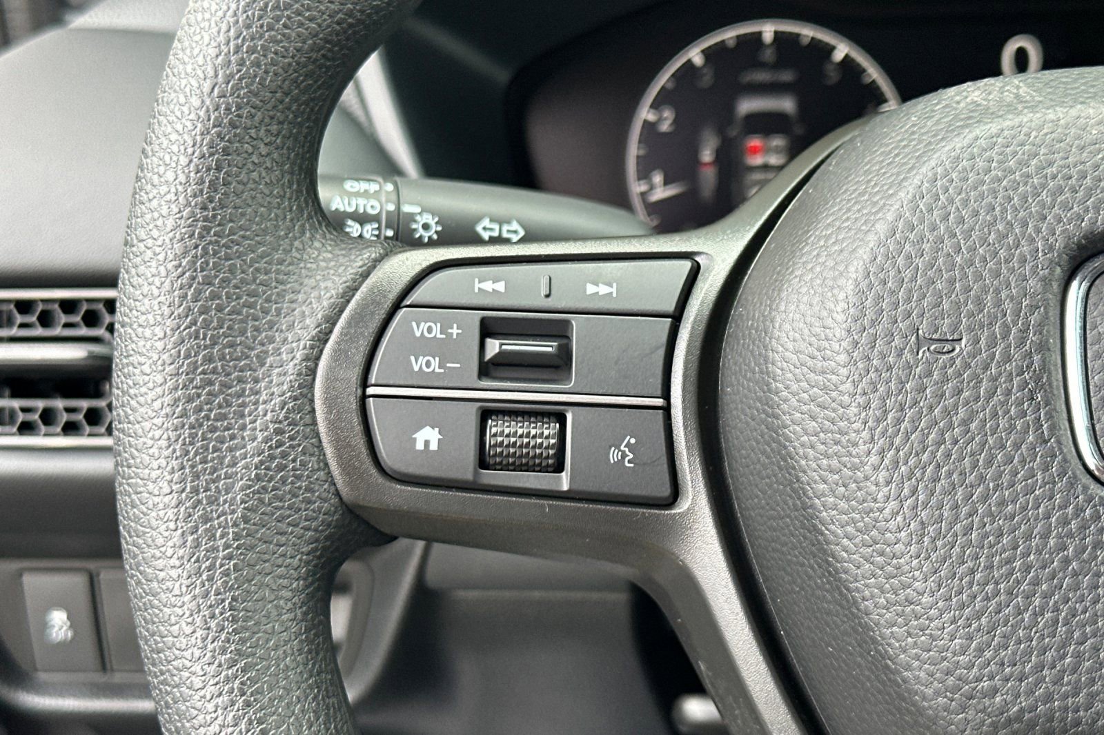 New 2026 Honda HR-V LX image 26