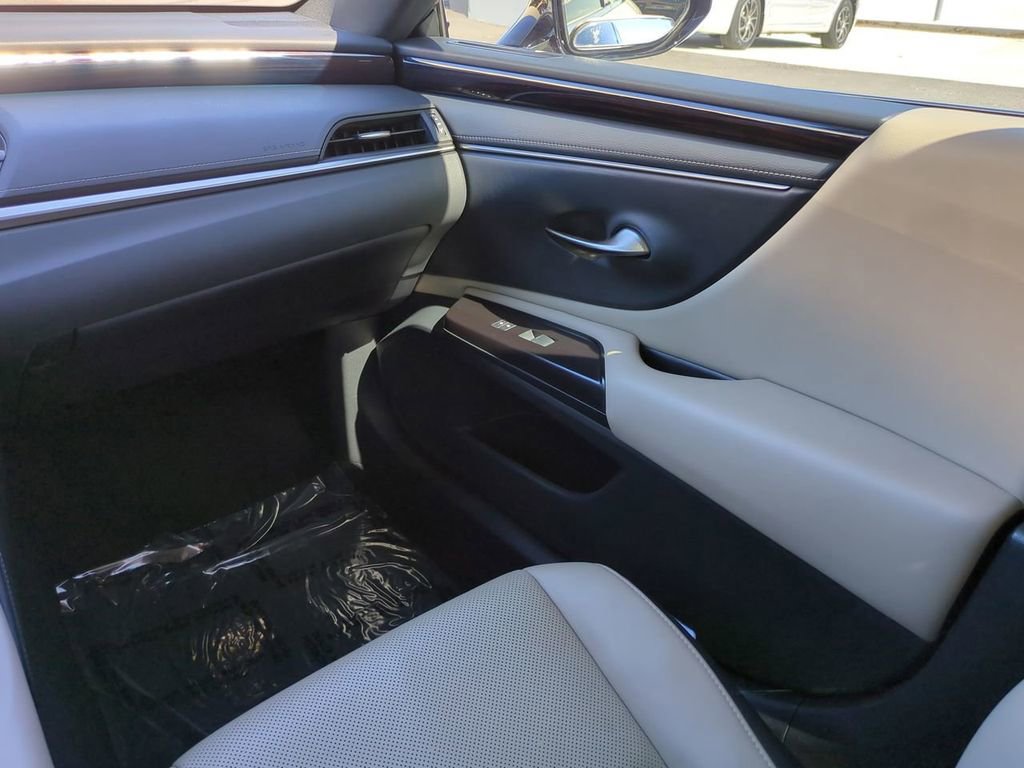 Used 2020 Lexus ES 350 350 image 15