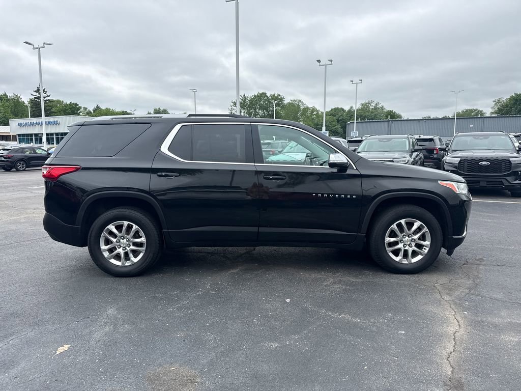 Used 2018 Chevrolet Traverse LT FWD image 6