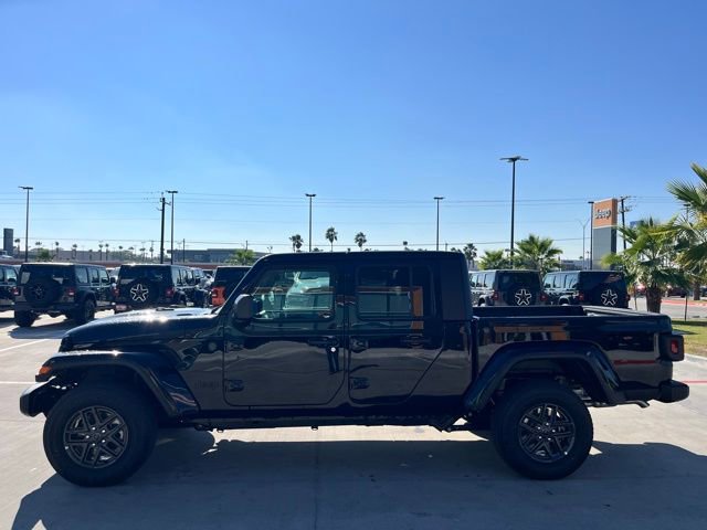 New 2025 Jeep Gladiator Sport AWD/4WD image 4