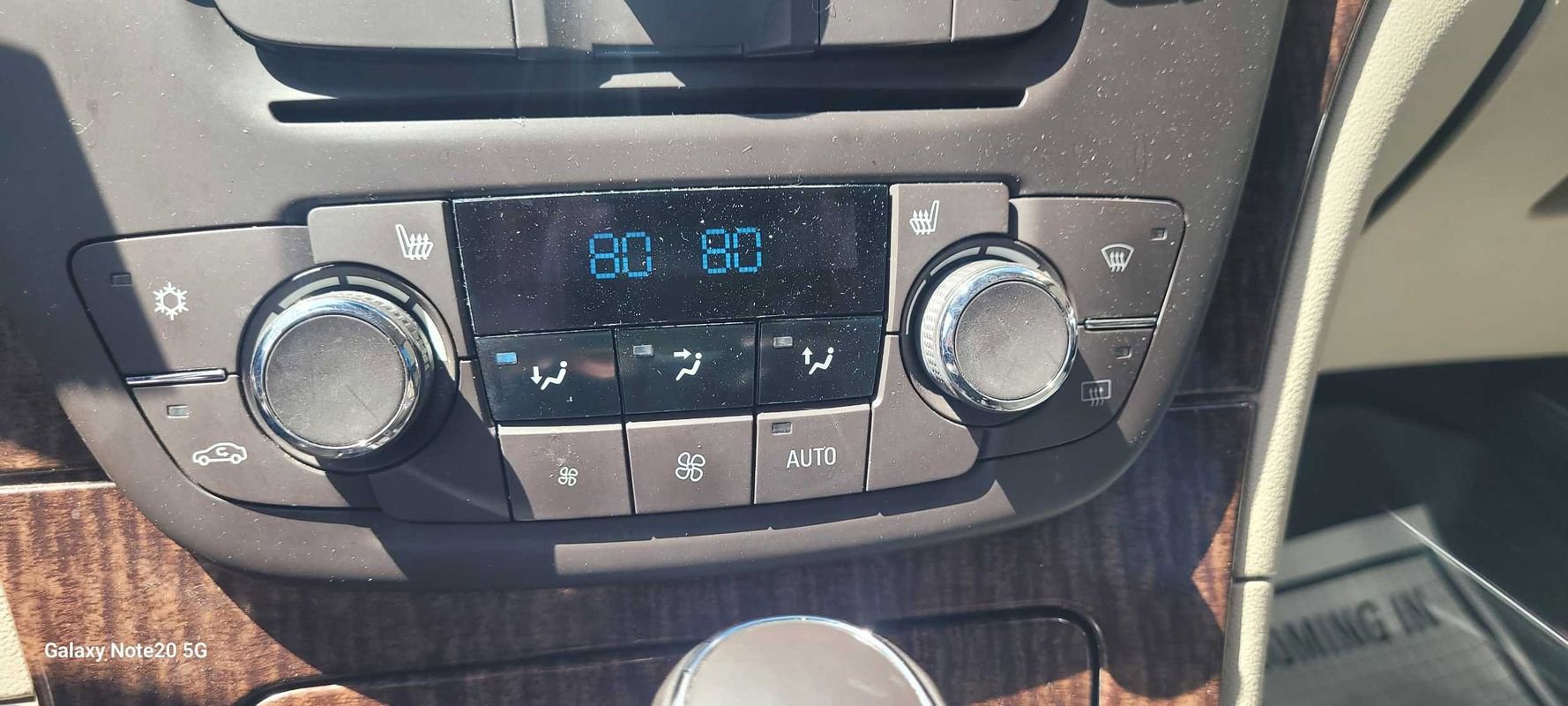 Used 2013 Buick Regal Premium FWD image 17