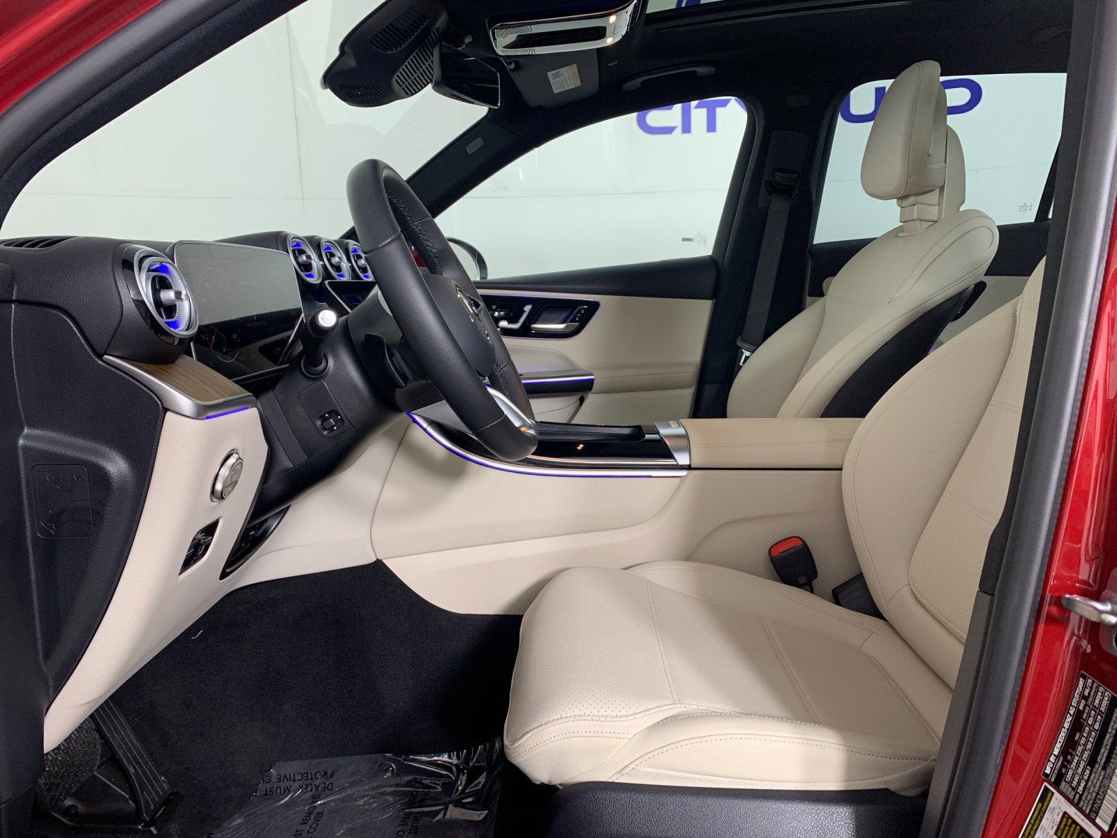 Used 2026 Mercedes-Benz GLC 350e 4MATIC image 15