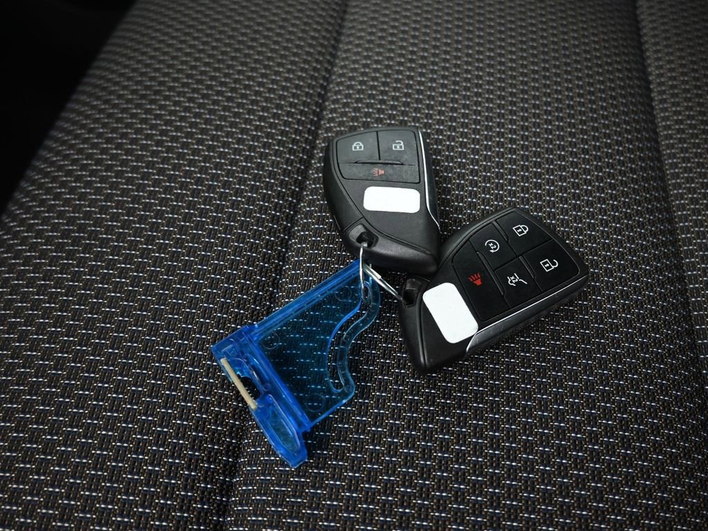 Used 2023 Buick Envision Preferred FWD image 53