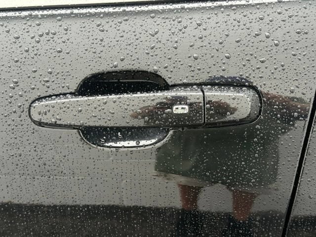 Used 2023 Chevrolet Equinox LT AWD/4WD image 22