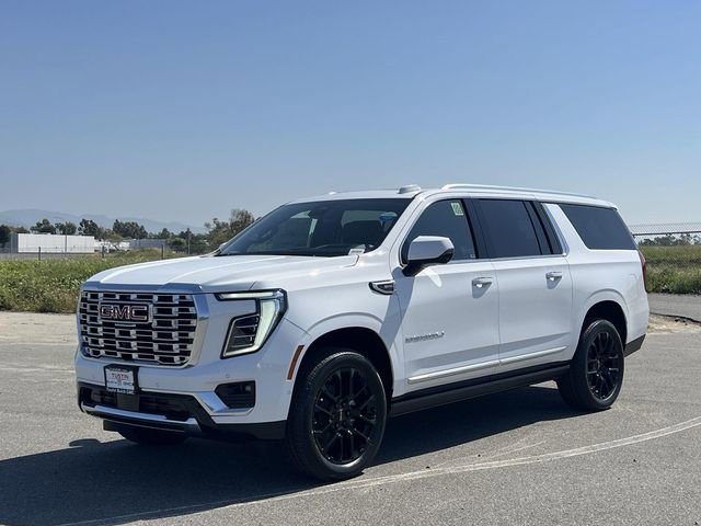 New 2026 GMC Yukon XL Denali w/ Denali Reserve Package image 8