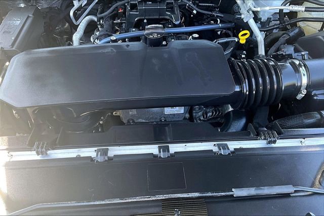 Used 2023 Chevrolet Colorado W/T image 28