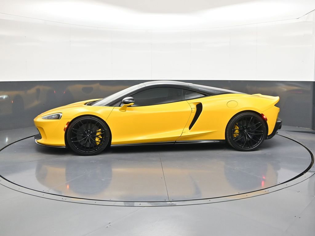 Used 2023 McLaren GT RWD image 4