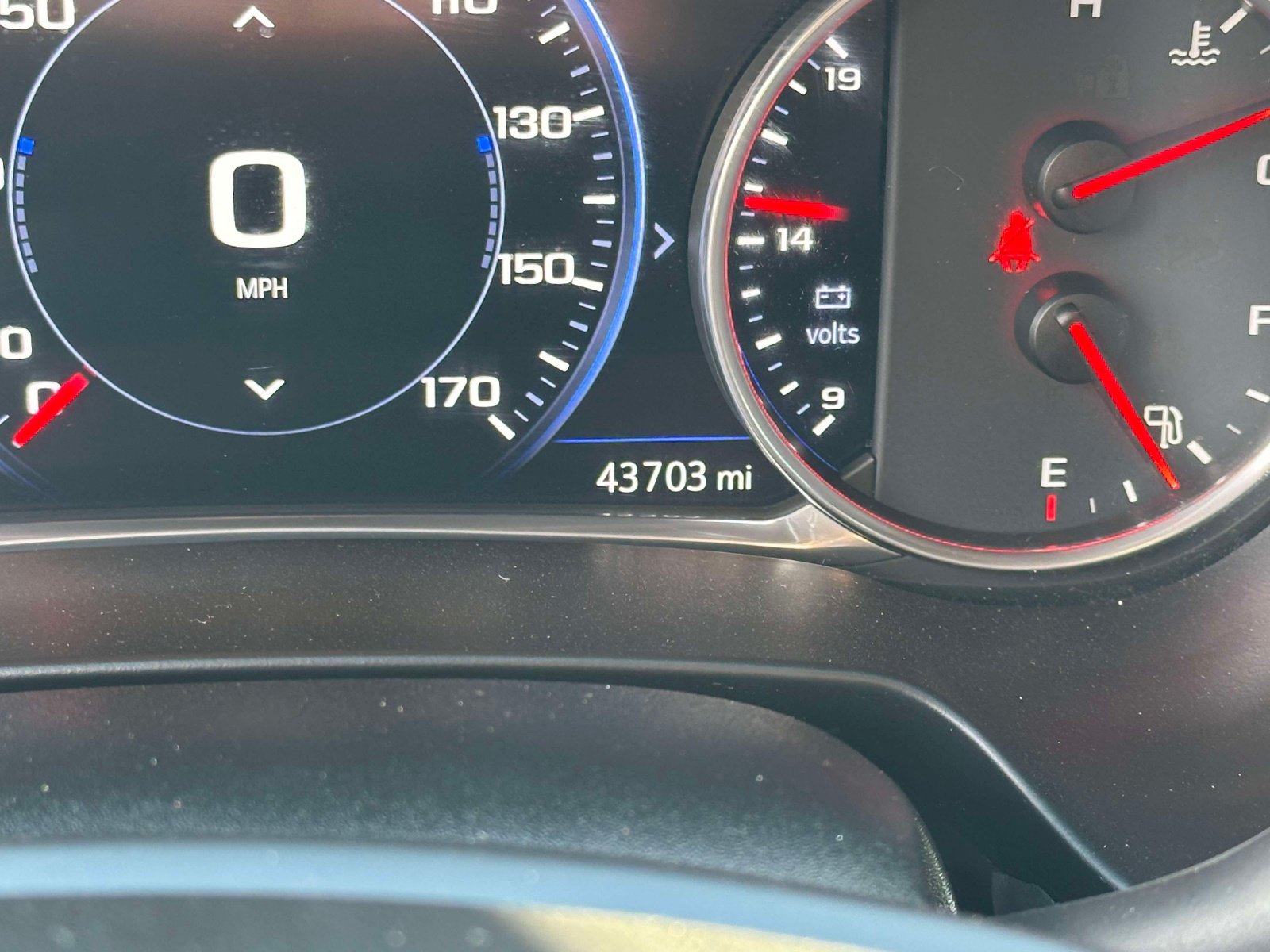 Used 2020 Chevrolet Blazer RS FWD image 25