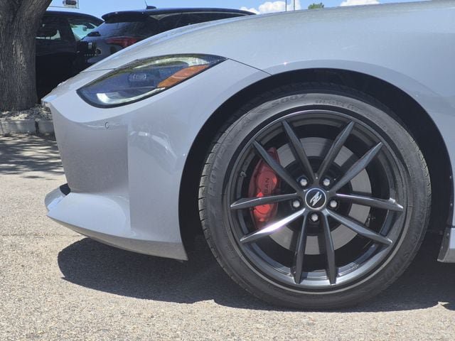 Certified 2026 Nissan Z Performance w/ Floor Mat Package RWD image 6