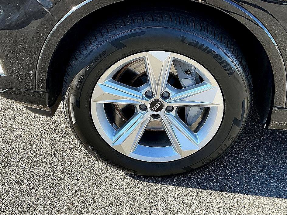 Used 2024 Audi Q7 2.0T Premium Plus image 7