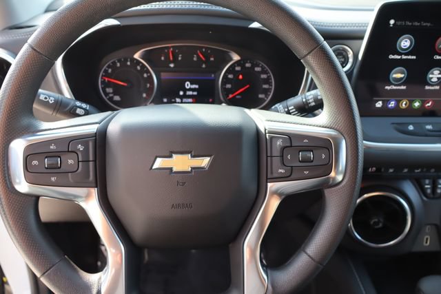 Used 2025 Chevrolet Blazer LT AWD/4WD image 30