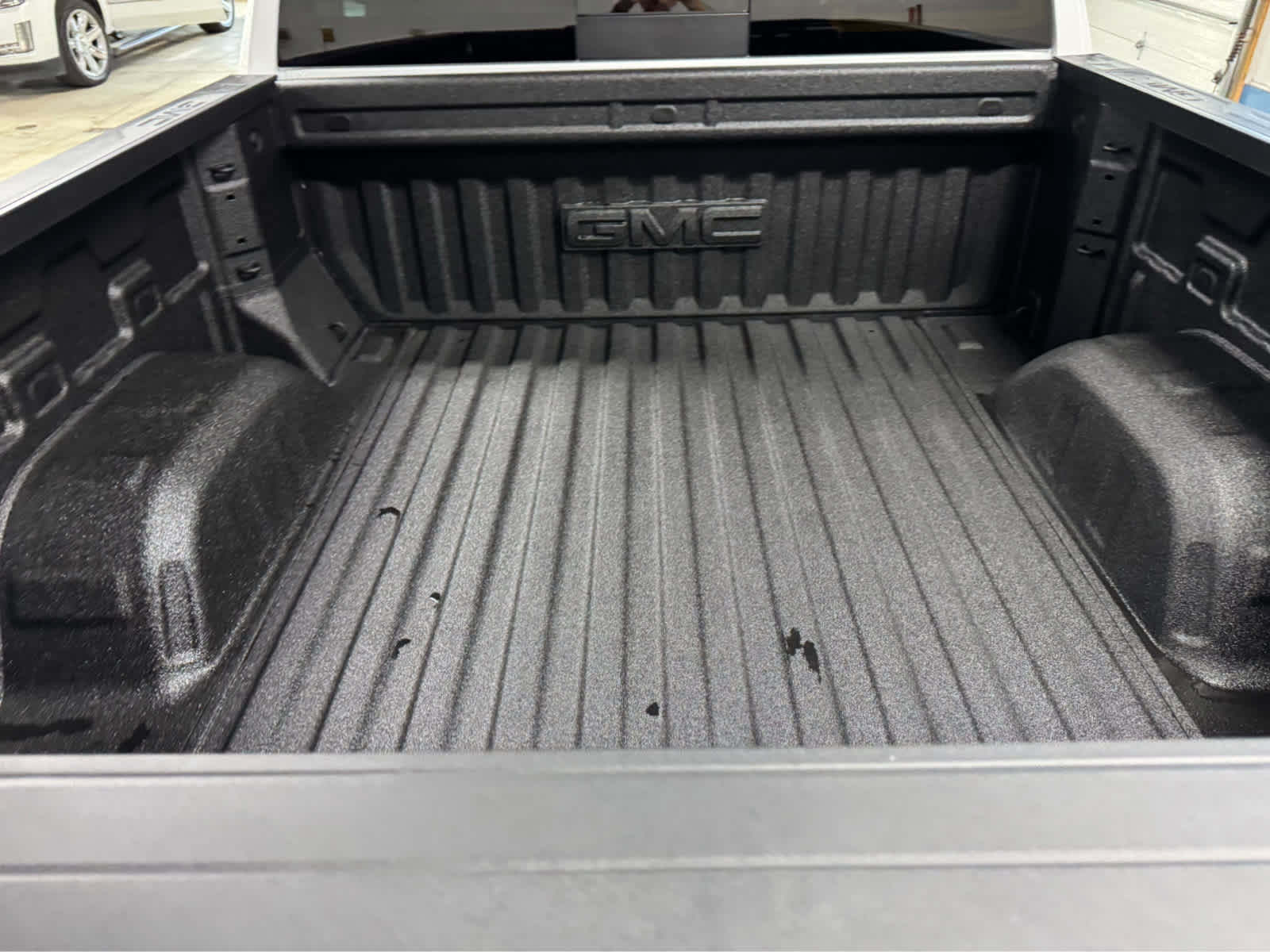 New 2026 GMC Sierra 1500 SLT w/ SLT Premium Plus Package image 6