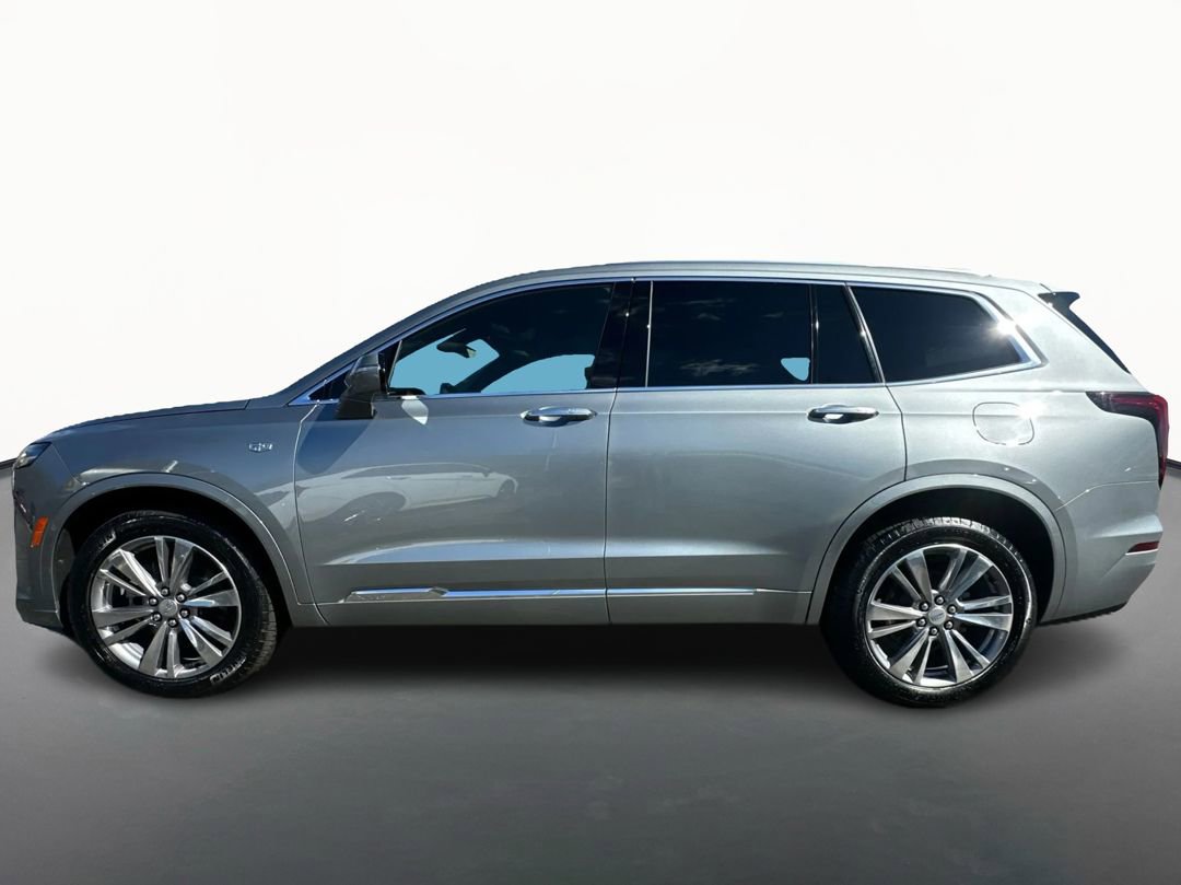 Certified 2025 Cadillac XT6 Premium Luxury image 8