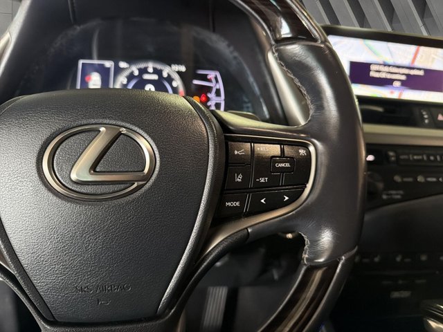 Used 2019 Lexus ES 350 w/ Accessory Package 2 FWD image 16