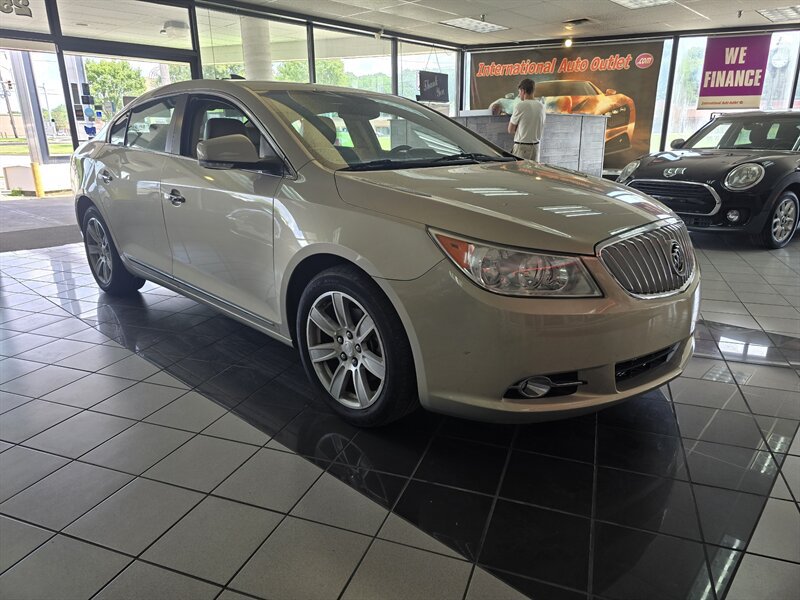 Used 2010 Buick LaCrosse CXL FWD image 3