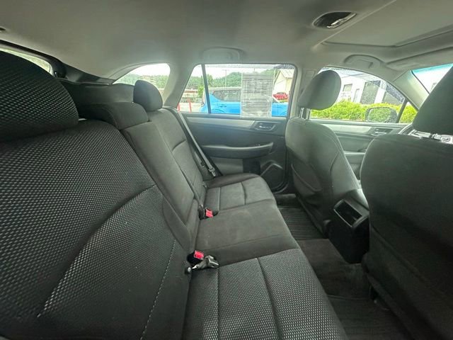 Used 2015 Subaru Outback 2.5i Premium AWD/4WD image 10