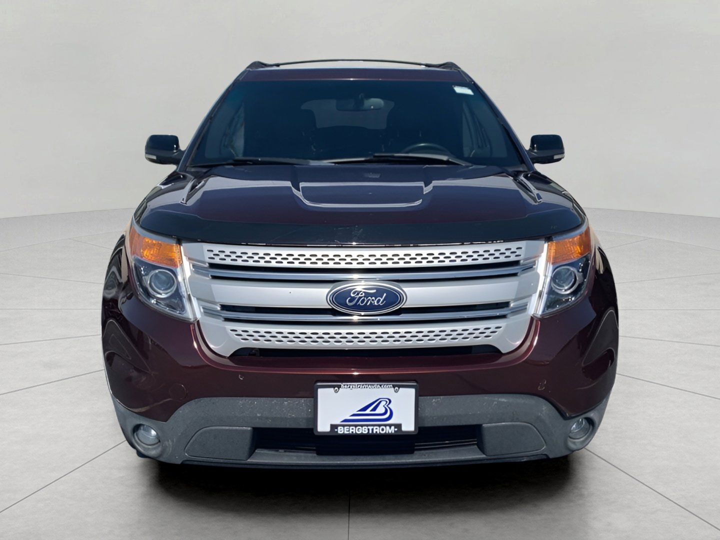 Used 2012 Ford Explorer XLT FWD image 3