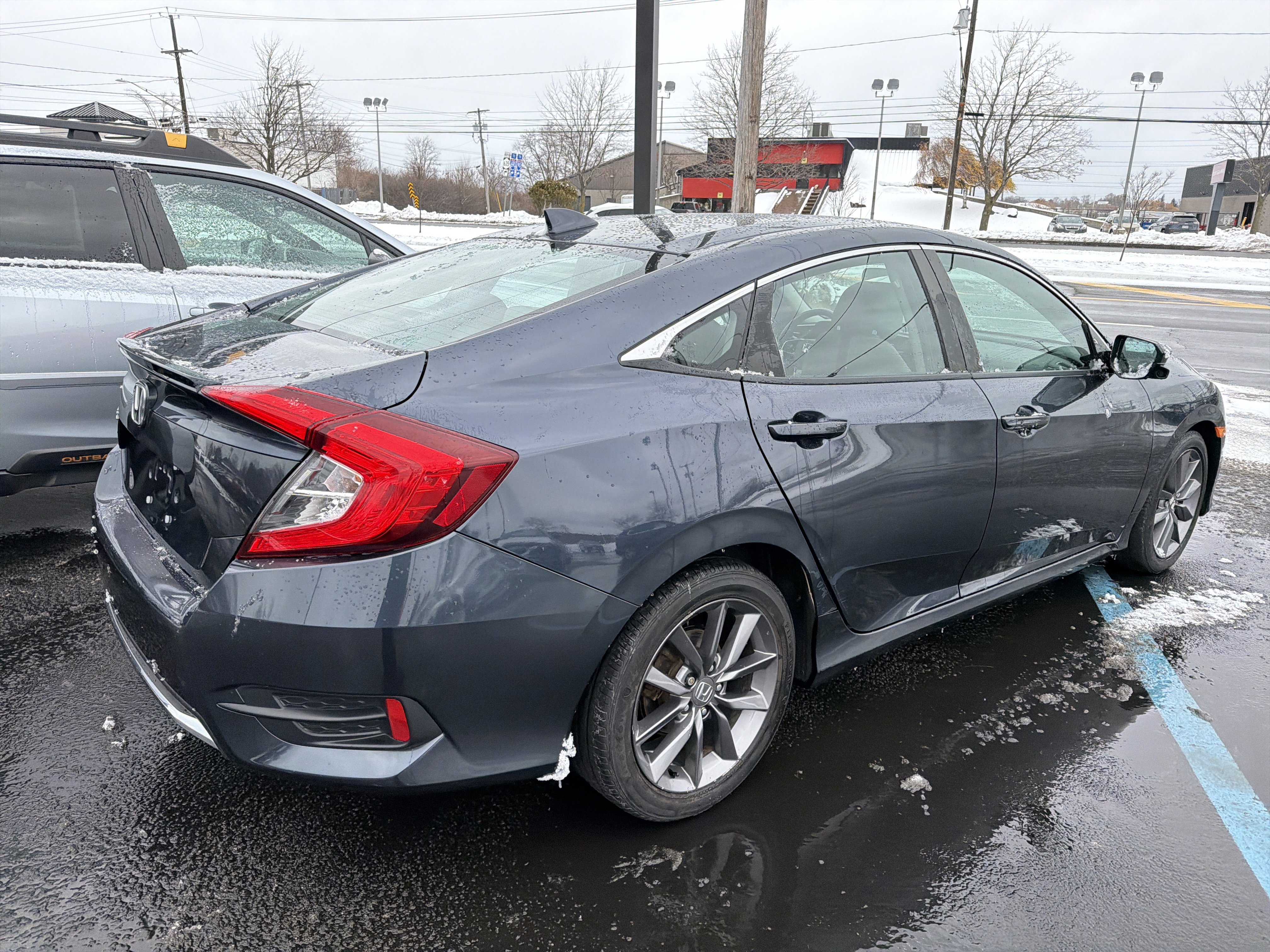 Used 2020 Honda Civic EX image 6