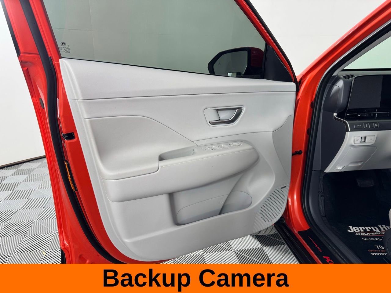 Used 2025 Hyundai Kona Limited image 10