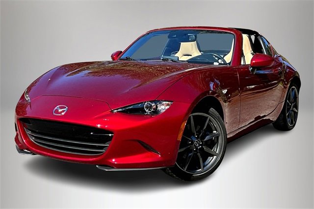 Used 2019 MAZDA MX-5 Miata RF Grand Touring image 2