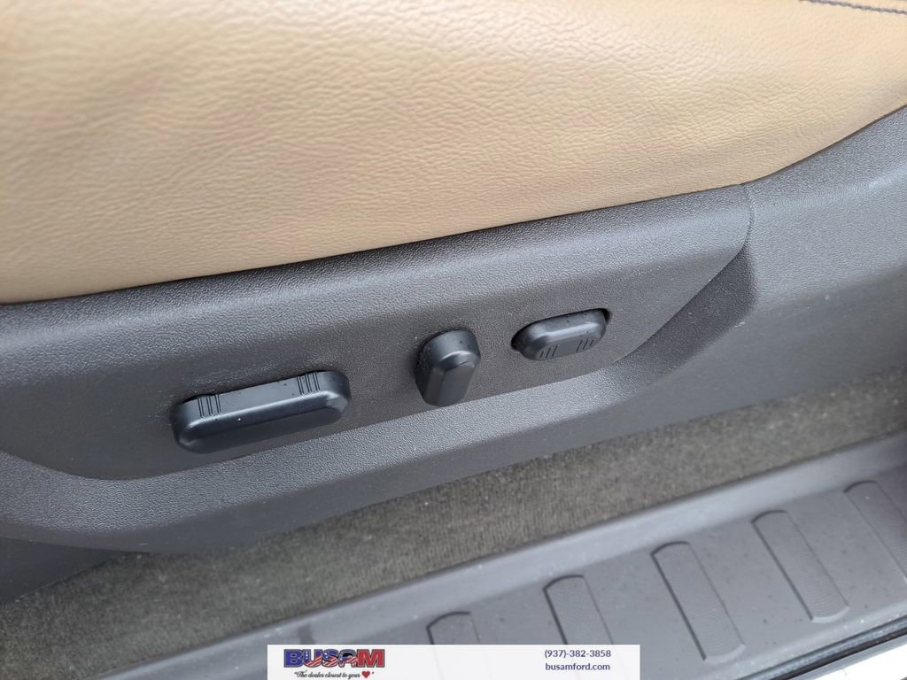 Used 2014 Ford F350 Lariat w/ Chrome Package image 12