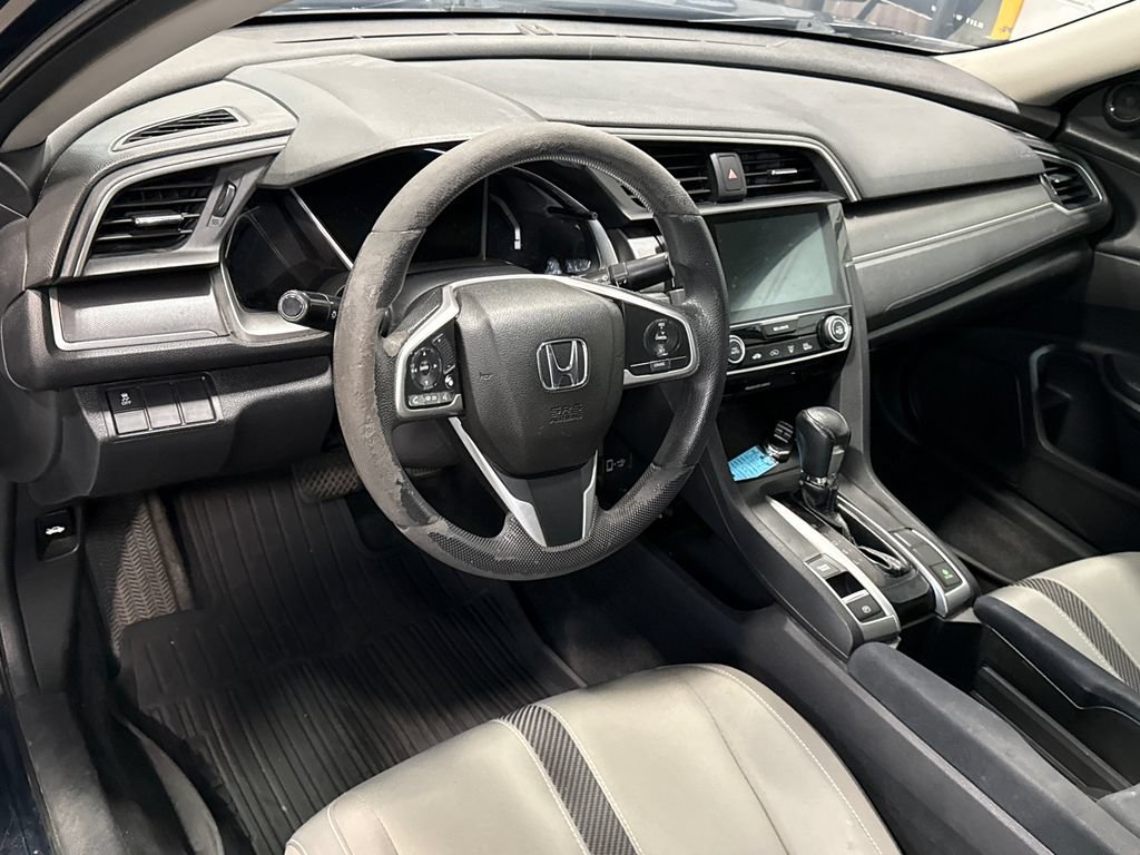 Used 2018 Honda Civic EX image 5