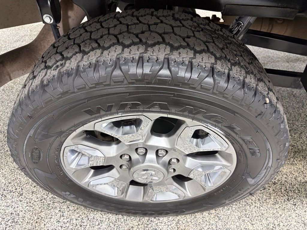 Used 2018 RAM 2500 Limited image 11