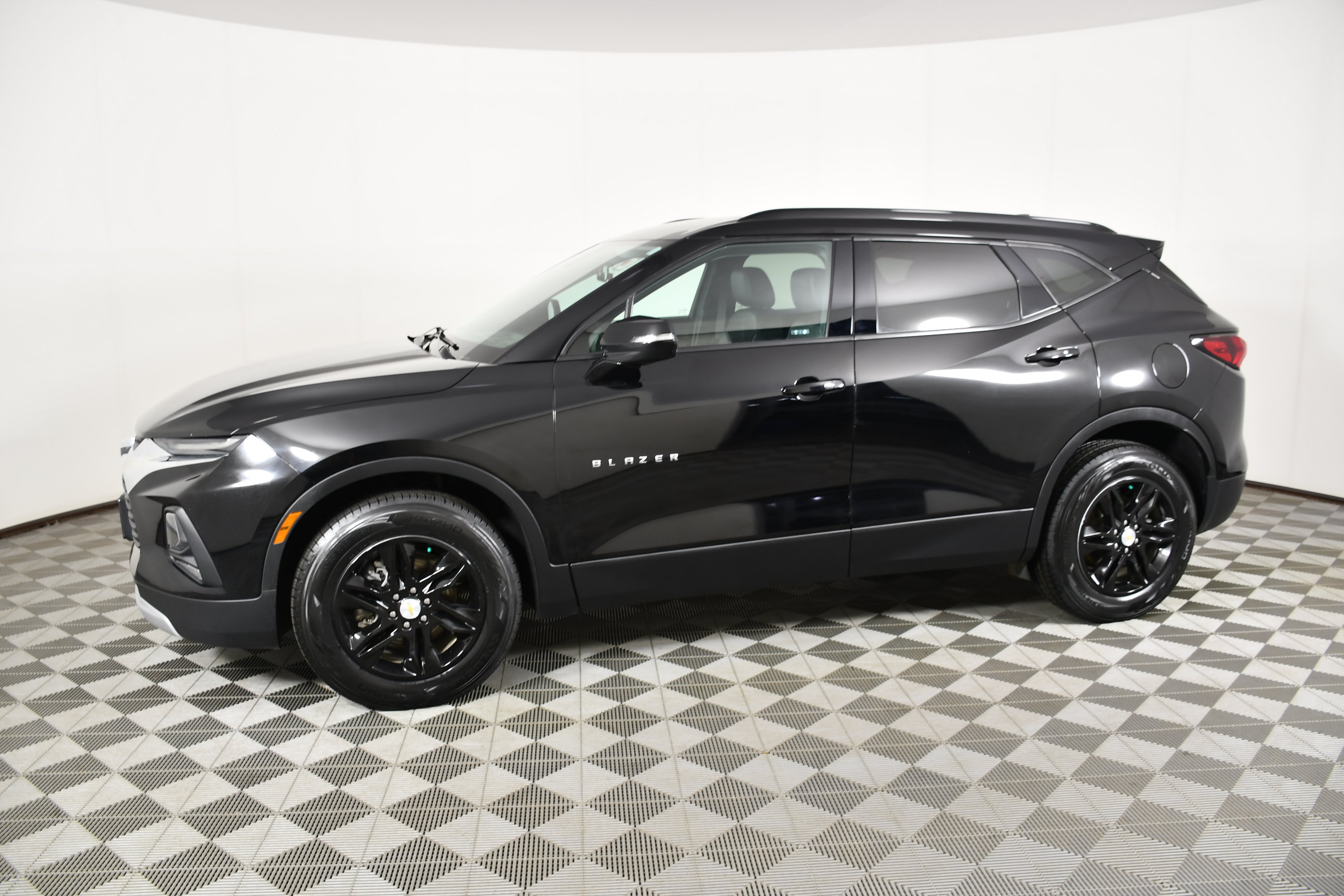 Used 2021 Chevrolet Blazer LT AWD/4WD image 9