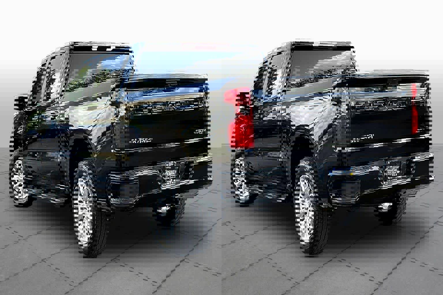 Certified 2023 Chevrolet Silverado 1500 Custom image 12