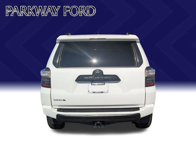 Used 2023 Toyota 4Runner TRD Off-Road Premium w/ Moonroof Package AWD/4WD image 6