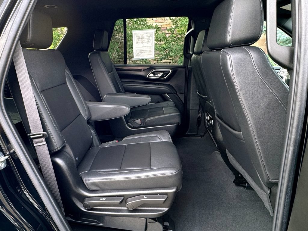 Used 2023 Chevrolet Tahoe LT w/ Luxury Package AWD/4WD image 35
