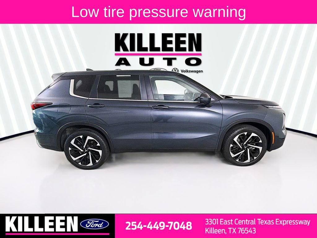Used 2024 Mitsubishi Outlander SE image 9