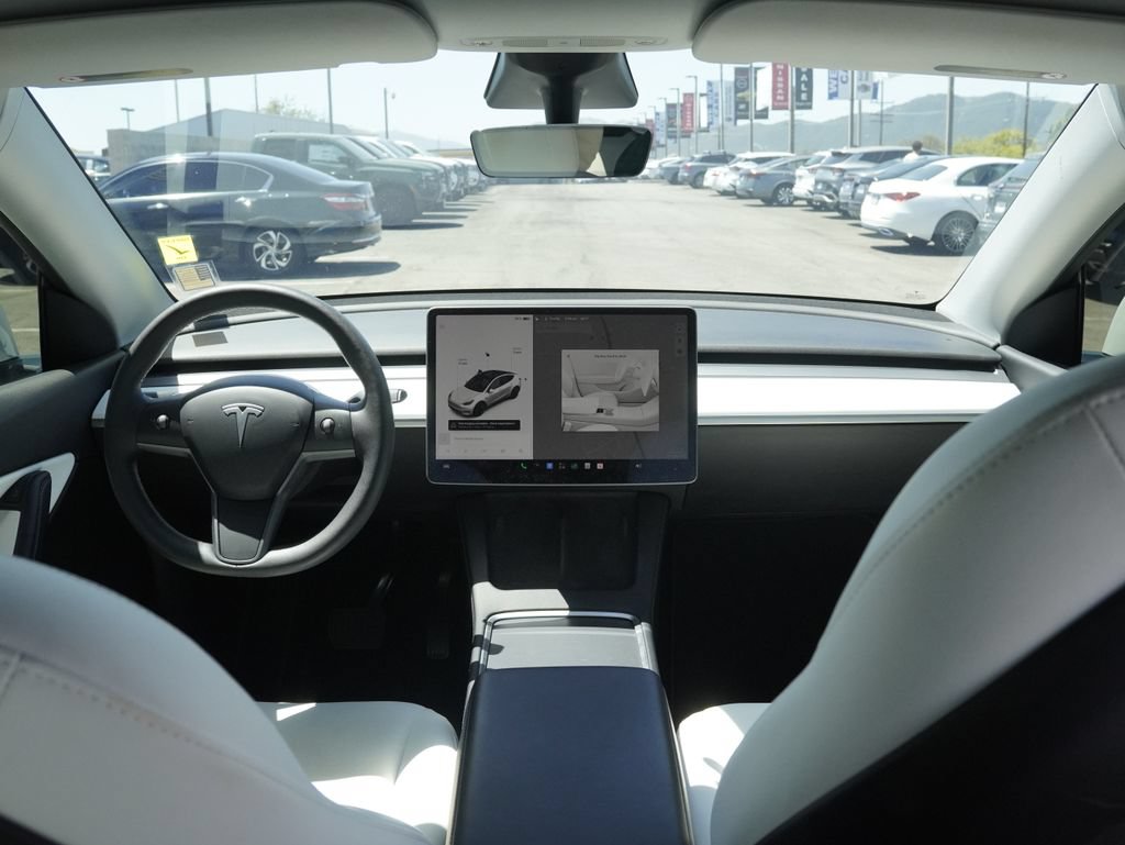 Used 2022 Tesla Model Y Long Range AWD/4WD image 21
