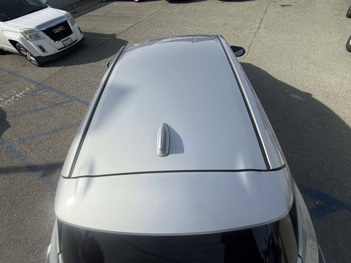 Used 2020 Toyota Corolla SE w/ Carpet Mat Package image 23