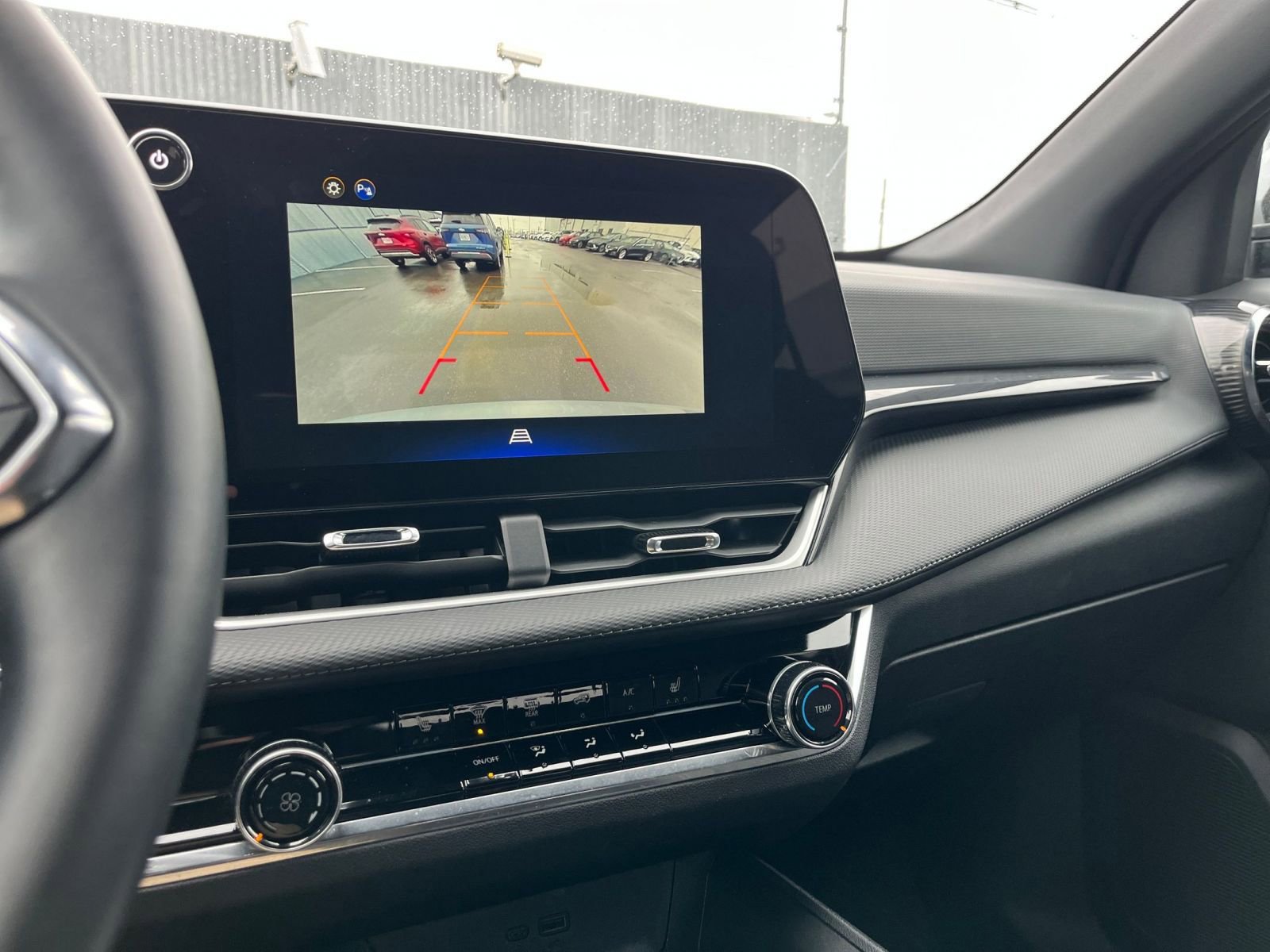 Used 2025 Chevrolet Equinox LT image 21