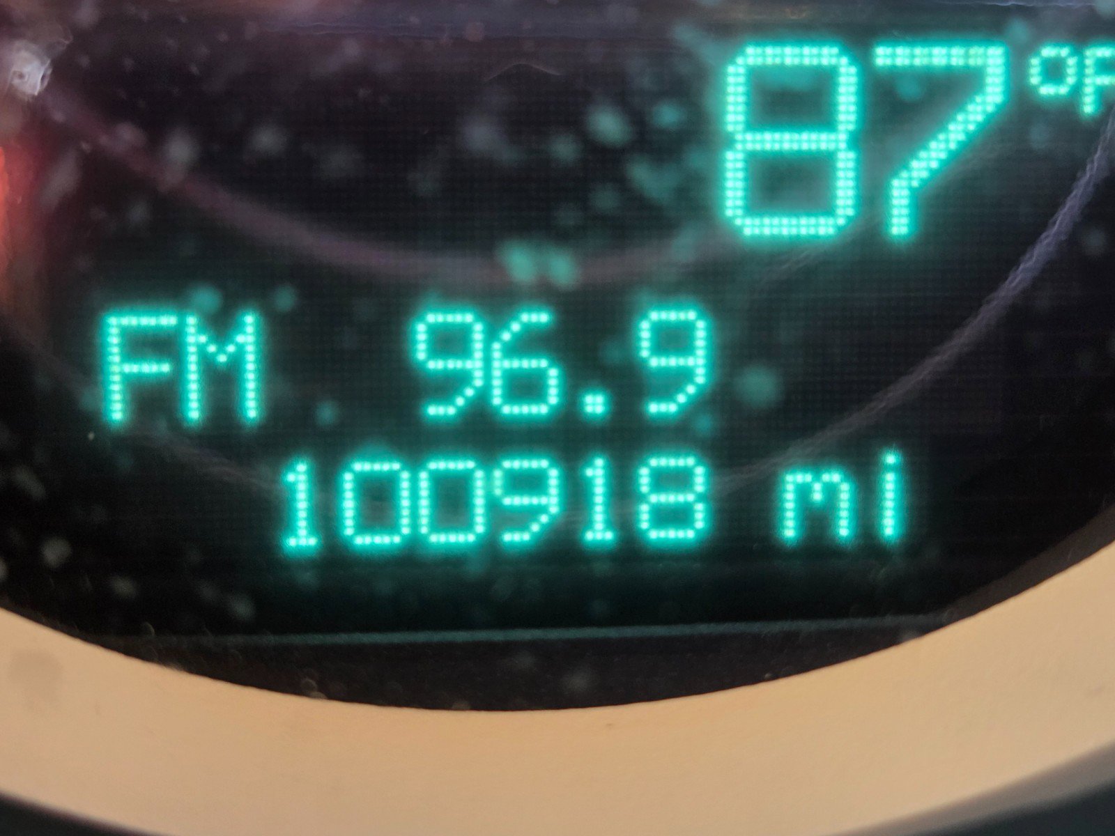 Used 2013 Dodge Challenger R/T image 15