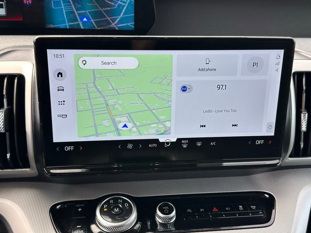 Used 2025 Ford Expedition Active image 6