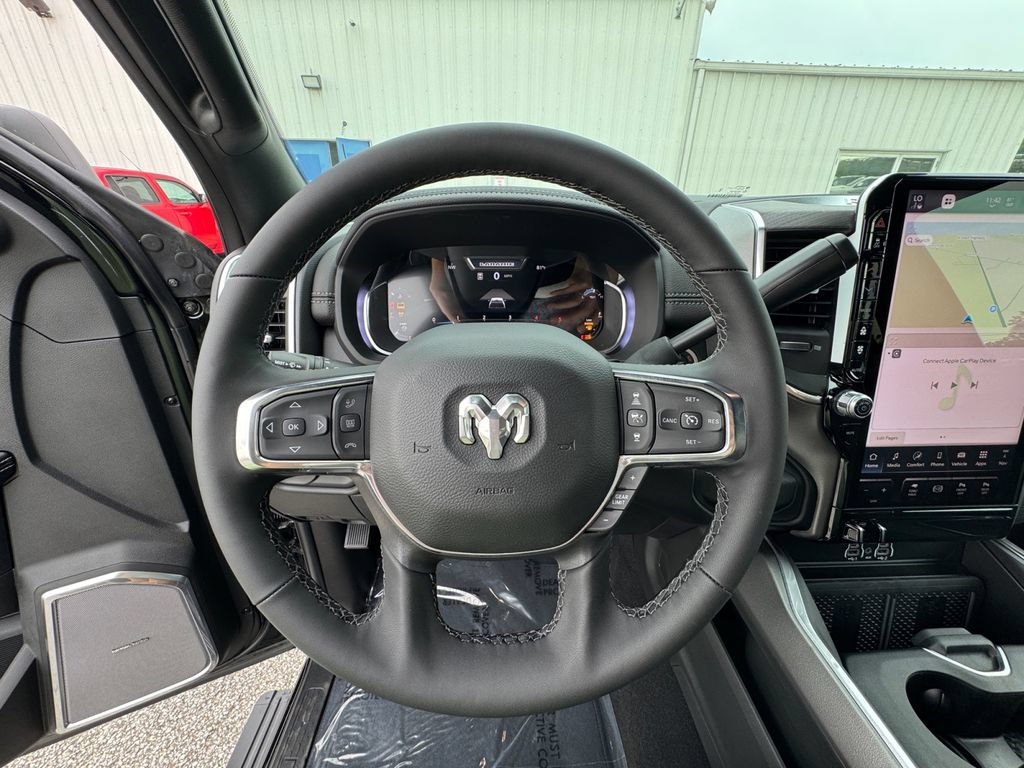 New 2026 RAM 3500 Laramie AWD/4WD image 21