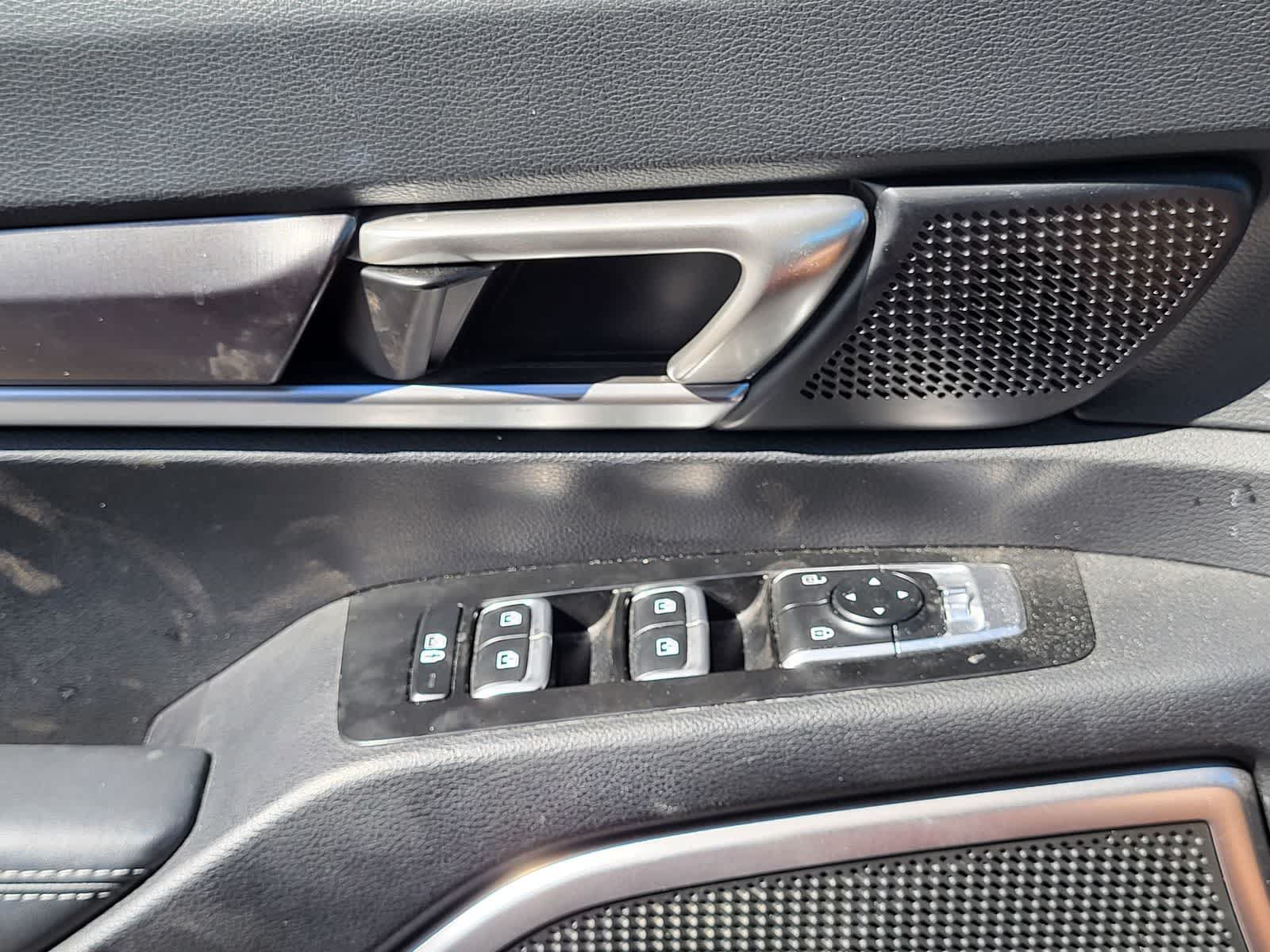 Used 2024 Kia Telluride S w/ S Sunroof Package FWD image 12